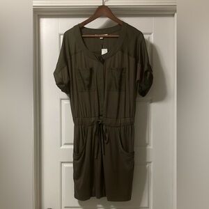 NWT Ann Taylor Loft Dress
